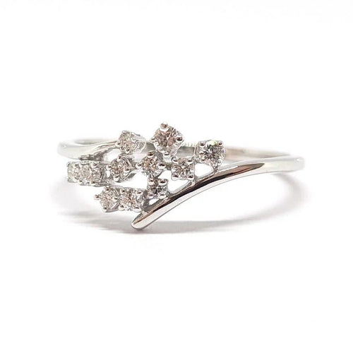 Bague 54 Bague grappe en or blanc 18 carats et diamants 58 Facettes BVP-BAG-0082