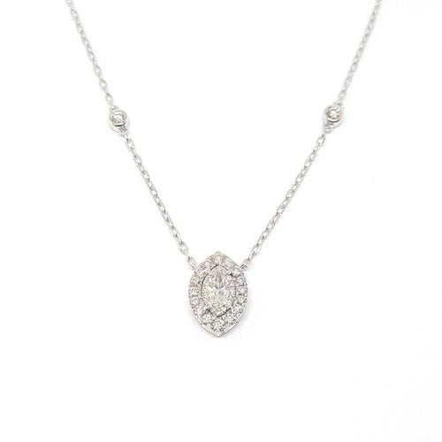 Collier Collier marquise en or blanc 18 carats et diamants 58 Facettes BVP-COL-0086