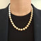 Collier Collier de perles dorées et blanches en or jaune 18 carats 58 Facettes BVP-COL-0092