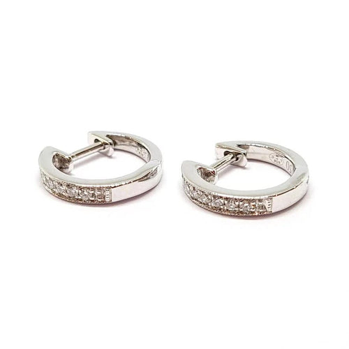 Boucles d'oreilles Créoles - Boucles d’oreilles en or blanc 18 carats et diamants 58 Facettes BVP-BDO-0104