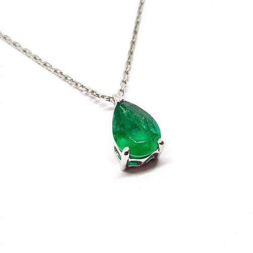 Collier Collier solitaire en or blanc 18 carats avec émeraude 58 Facettes BVP-COL-0106