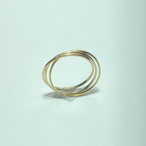 Bague 57 Bague à trois anneaux en or jaune 18K 58 Facettes 250260