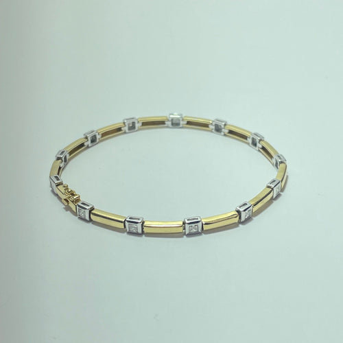 Bracelet Bracelet - Bracelet bicolore serti de diamants en or jaune et blanc 58 Facettes 250282
