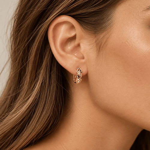 Boucles d'oreilles Boucles d'oreilles lobe torchon en or jaune 18 carats 58 Facettes MA00OG71D00FH