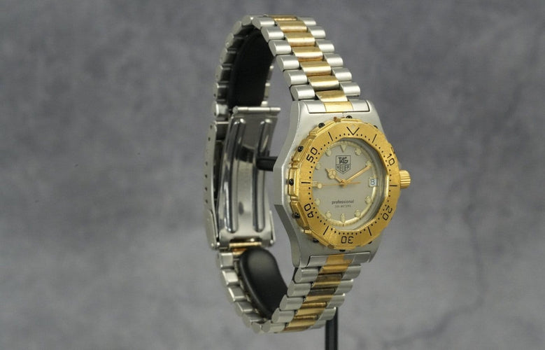 Montre TAG Heuer 3000 Series - Montre en acier 58 Facettes TOT-01521