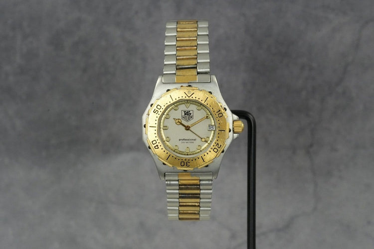 Montre TAG Heuer 3000 Series - Montre en acier 58 Facettes TOT-01521