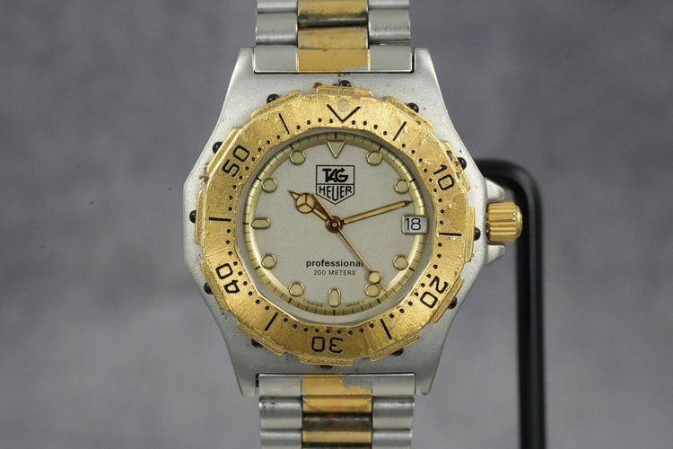 Montre TAG Heuer 3000 Series - Montre en acier 58 Facettes TOT-01521