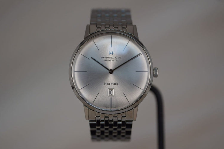 Montre Hamilton American Classic Intra-Matic H387550 - Montre en acier 58 Facettes TOT-11147