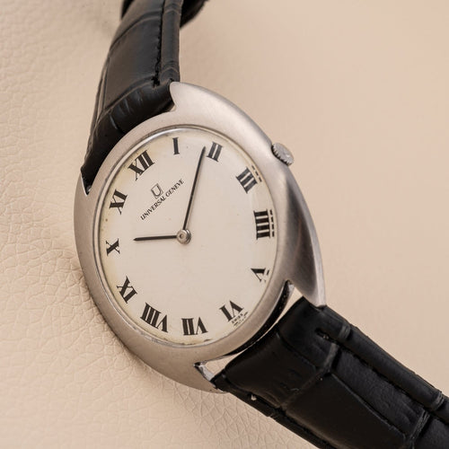 Montre Universal Genève C-Shape - Montre acier réf. 842111 58 Facettes TOT-10694