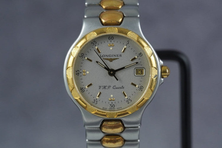 Montre Longines Conquest VHP - Montre quartz en acier 58 Facettes TOT-02115