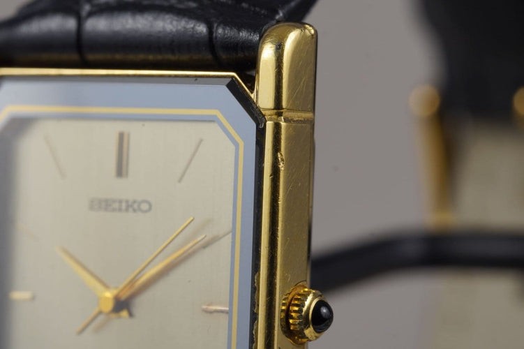 Montre Seiko Dolce Tank - Montre quartz en acier 58 Facettes TOT-11278