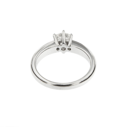 https://ledial.it/app/uploads/2024/01/4114-anello-oro-diamanti-solitario-11.jpg
