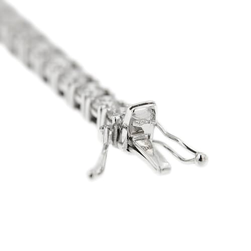 Bracelet Bracelet tennis en or blanc 18 ct et diamants 5,10 ct 58 Facettes 33555