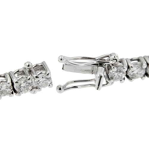 Bracelet Bracelet tennis en or blanc 18 ct et diamants 5,10 ct 58 Facettes 33555
