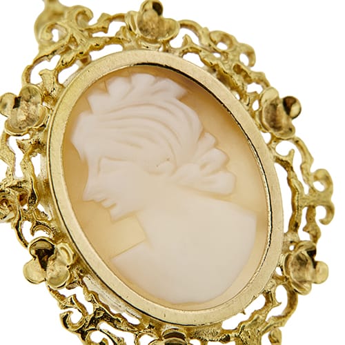 https://ledial.it/app/uploads/2025/12/34668-ciondolo-spilla-oro-cammeo_13.jpg