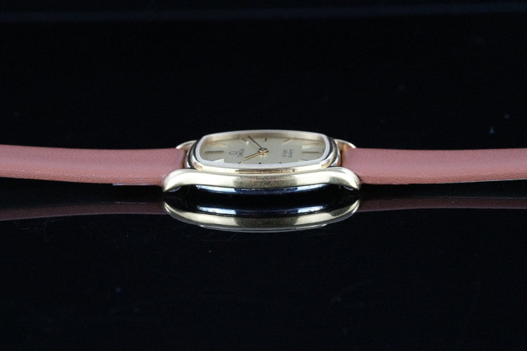 Montre De Ville "Tonneau" 591.0135.1 58 Facettes TOT-01838