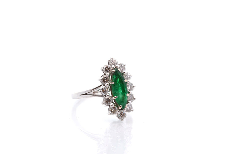 Bague 51 Bague vintage émeraude et diamants en or 18k et platine 58 Facettes 27832dv