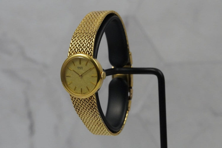 Montre Seiko Quartz - Montre femme en acier 58 Facettes TOT-11206