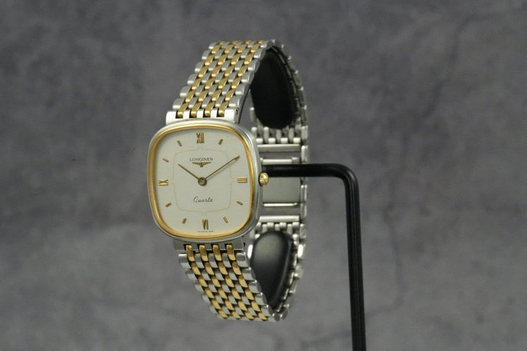 Montre Longines Quartz - Montre unisexe en acier 58 Facettes TOT-01577