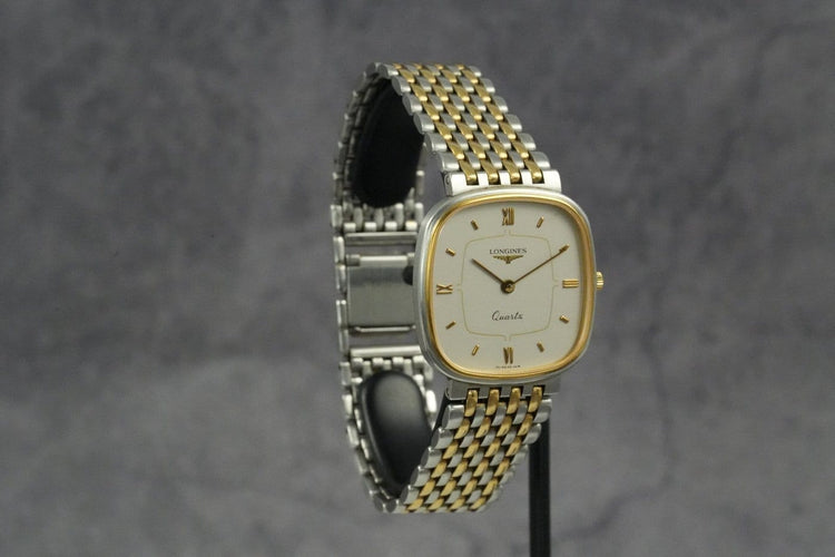 Montre Longines Quartz - Montre unisexe en acier 58 Facettes TOT-01577