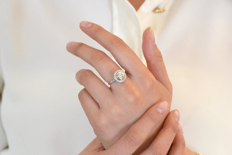 Bague 53 Bague en platine avec diamant 1,19 ct H/VVS2 et diamants 58 Facettes 23331-26267