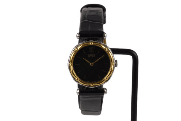 Montre Seiko Quartz - Montre femme en acier 58 Facettes TOT-11271
