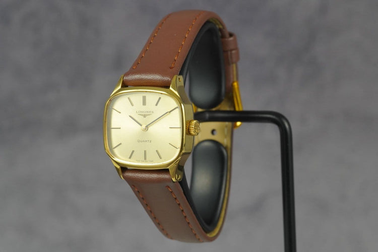 Montre Longines - Montre Quartz 700 1164 plaquée or 58 Facettes TOT-11305
