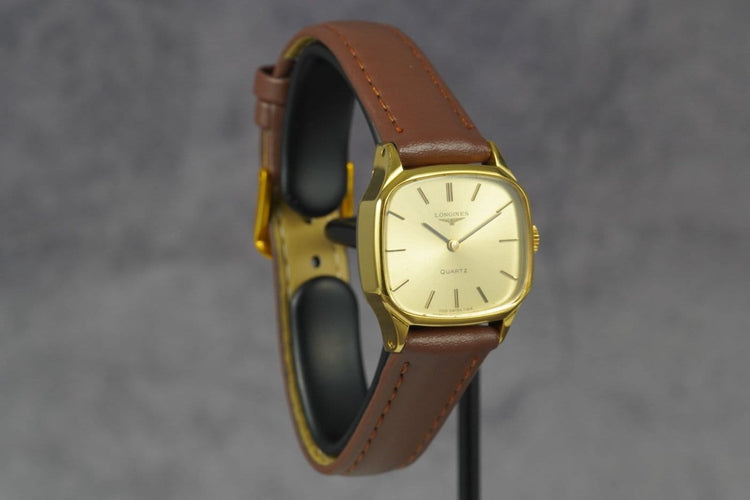 Montre Longines - Montre Quartz 700 1164 plaquée or 58 Facettes TOT-11305
