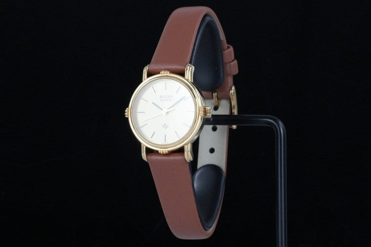 Montre Rado Quartz - Montre femme plaqué or 58 Facettes TOT-01835