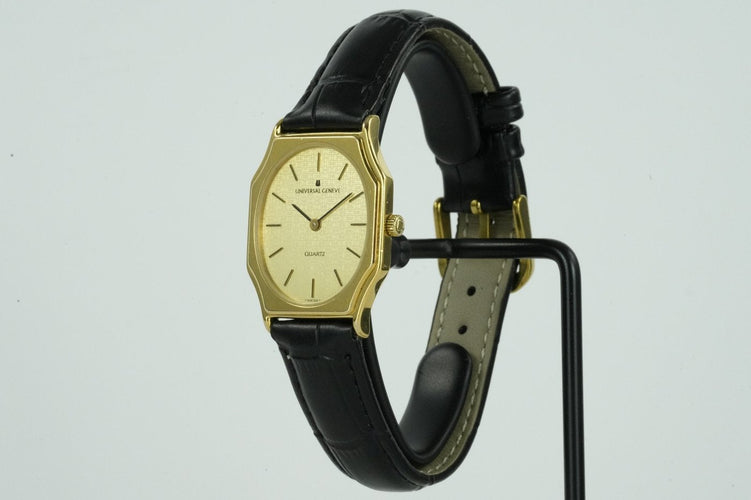 Montre Universal Genève - Montre Quartz 542 254 plaquée or 58 Facettes TOT-01851