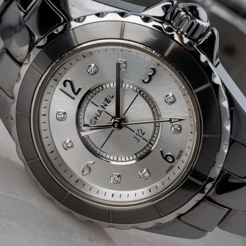 Montre Chanel J12 Chromatic - Montre 28 mm en céramique 58 Facettes TOT-02176