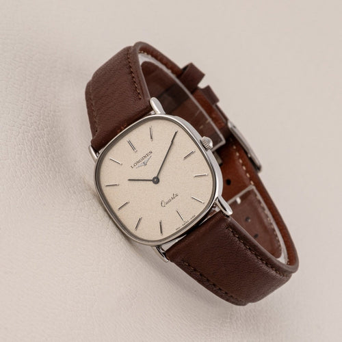 Montre Longines TV Quartz - Montre en acier référence 960 6182 58 Facettes TOT-02401