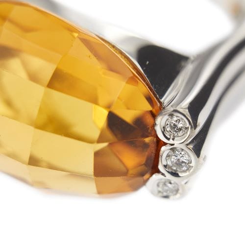 https://ledial.it/app/uploads/2022/06/12776-anello-oro-diamanti-quarzo-citrino-ponte-vecchio-gioielli-pvg-12.jpg