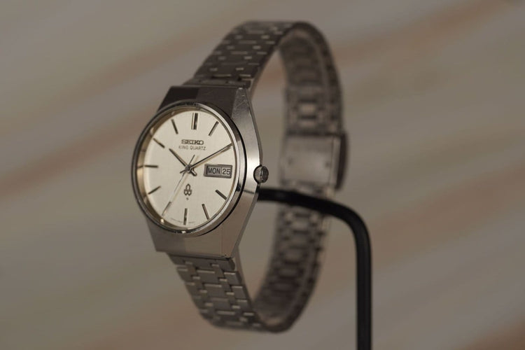 Montre Seiko King Quartz - Montre unisexe en acier 58 Facettes TOT-11080