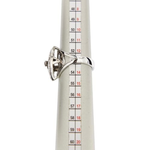 Bague 53 Bague triangulaire - Diamants en or blanc 18 ct 58 Facettes 30674