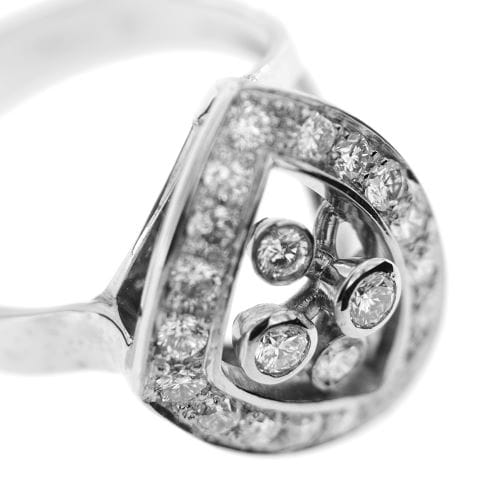 Bague 53 Bague triangulaire - Diamants en or blanc 18 ct 58 Facettes 30674