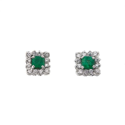 https://api-ledial.emberware.it/app/uploads/2022/12/1609-orecchini-lobo-oro-smeraldo-diamanti-50.jpg