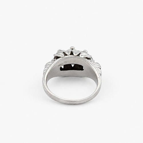 https://18carats.fr/wp-content/uploads/2026/06/37833-37839-Bague-ancienne-en-or-blanc-et-diamants.jpg