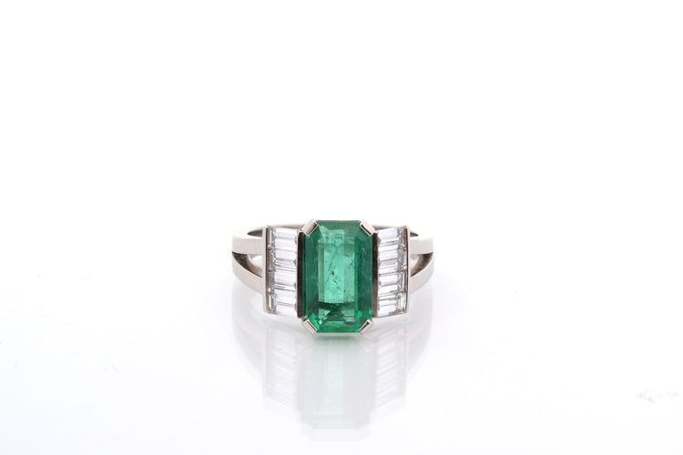 Bague 53 Bague émeraude 2,27 ct et diamants en platine 58 Facettes 26629-27145