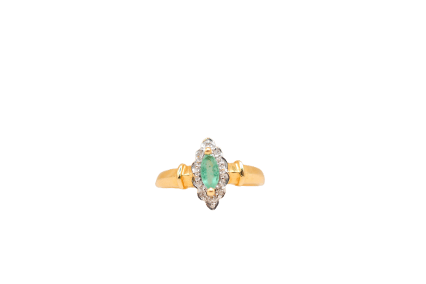Bague 54 Bague navette en or jaune et blanc, émeraude et diamants 58 Facettes 4128