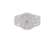 54 Bague halo en or blanc et diamants 58 Facettes 2041