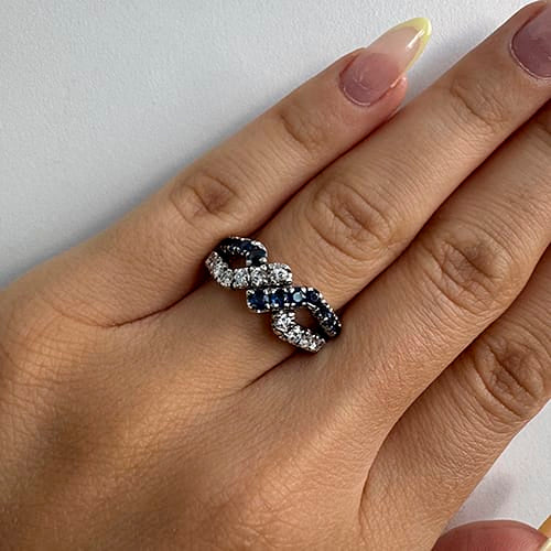 https://ledial.it/app/uploads/2026/09/27602-anello-oro-doppio-zaffiri-diamanti_51.jpg