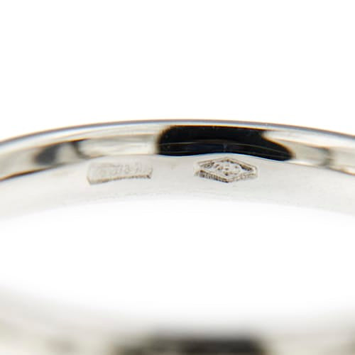 https://ledial.it/app/uploads/2026/09/36159-anello-oro-bianco-fede-lucciola-diamante-Pomellato_08.jpg