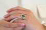 Bague 53 Bague émeraude et diamants en platine et or jaune 18 carats 58 Facettes 25238 25164