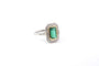 Bague 53 Bague émeraude et diamants en platine et or jaune 18 carats 58 Facettes 25238 25164