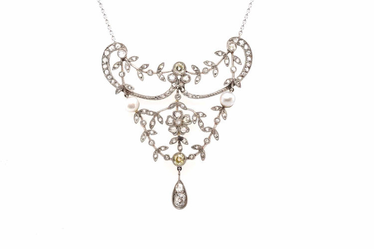 Pendentif Pendentif Belle Époque en platine, diamants et perles fines 58 Facettes 24890