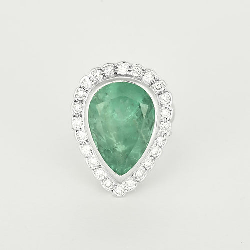 Bague 55 Bague en or blanc, émeraude de Colombie et diamants 58 Facettes GUIA022