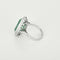 Bague 55 Bague en or blanc, émeraude de Colombie et diamants 58 Facettes GUIA022