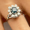 Bague 52 Bague marguerite en or blanc, saphir et diamants 58 Facettes 330100968