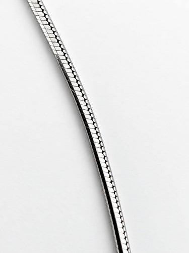 Collier Collier - Chaîne maille serpent plate en or blanc 58 Facettes Ac13217